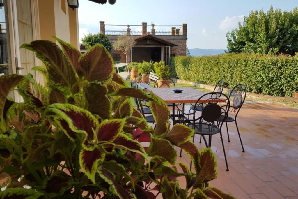 Bellavista La Tua Romantica Vacanza Sul Trasimeno Apartment Castiglione del Lago Bagian luar foto