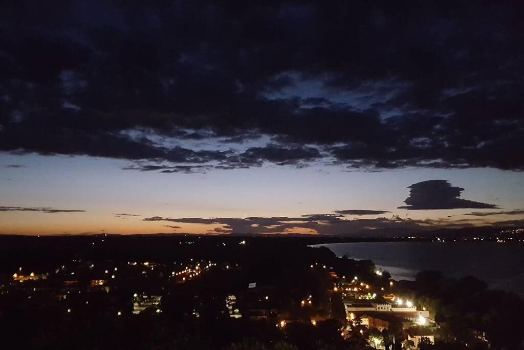 Bellavista La Tua Romantica Vacanza Sul Trasimeno Castiglione del Lago Bagian luar foto