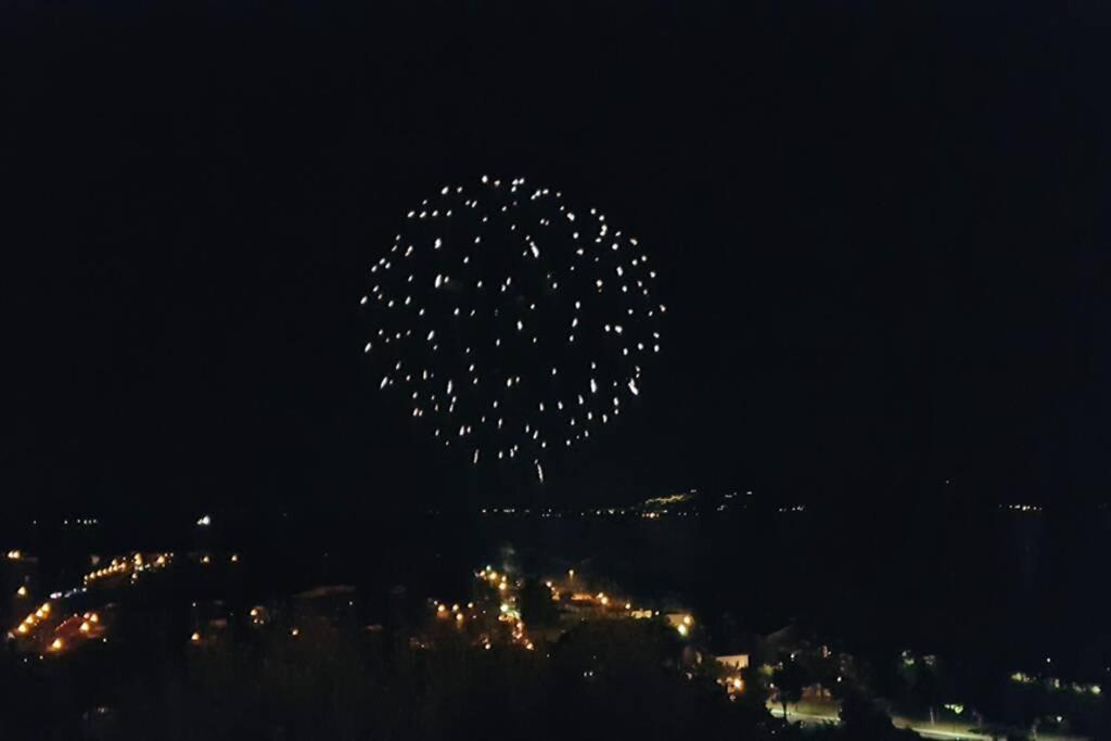 Bellavista La Tua Romantica Vacanza Sul Trasimeno Apartment Castiglione del Lago Bagian luar foto