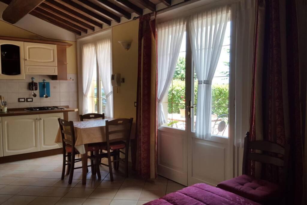 Bellavista La Tua Romantica Vacanza Sul Trasimeno Apartment Castiglione del Lago Bagian luar foto